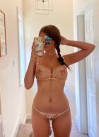 Ирина, 8 978 179-75-05 вызов проститутки в Симферополе (Ирина, от 4000 руб. в час)